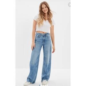 American Eagle Super High Rise Baggy Wide Leg Jeans Size 8 Medium Bright Indigo
